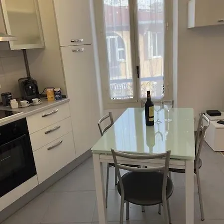 Jeanne,appartamento Vicino Monaco Vista Mare Апартаменты *