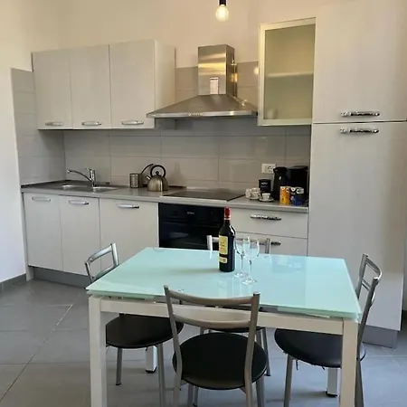 Appartamento Jeanne,appartamento Vicino Monaco Vista Mare